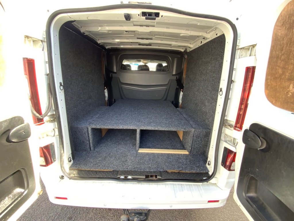 Used Vauxhall Vivaro 2019 for sale - 77407991: Photo 25