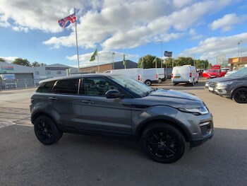 Used Land Rover Range Rover Evoque 2017 for sale - 75597179: Photo
