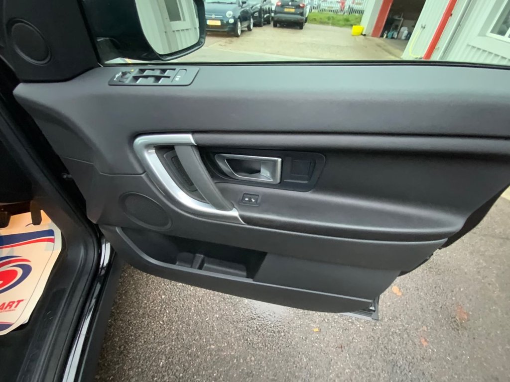 Used Land Rover Discovery Sport 2017 for sale - 76406516: Photo 14