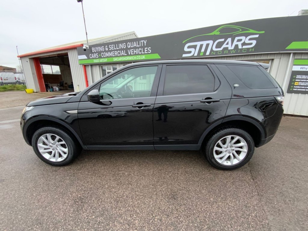 Used Land Rover Discovery Sport 2017 for sale - 76406516: Photo 15