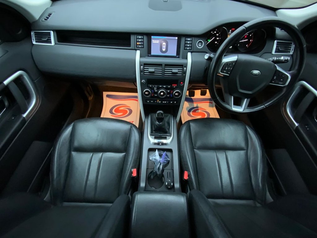 Used Land Rover Discovery Sport 2017 for sale - 76406516: Photo 2