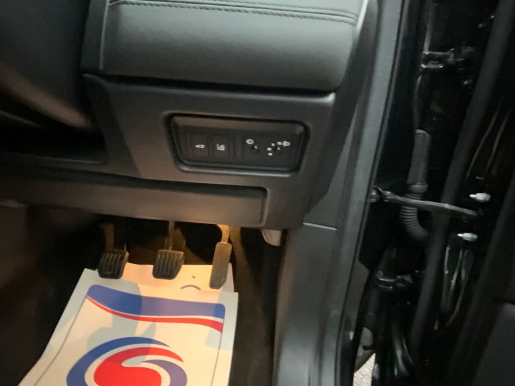 Used Land Rover Discovery Sport 2017 for sale - 76406516: Photo 24