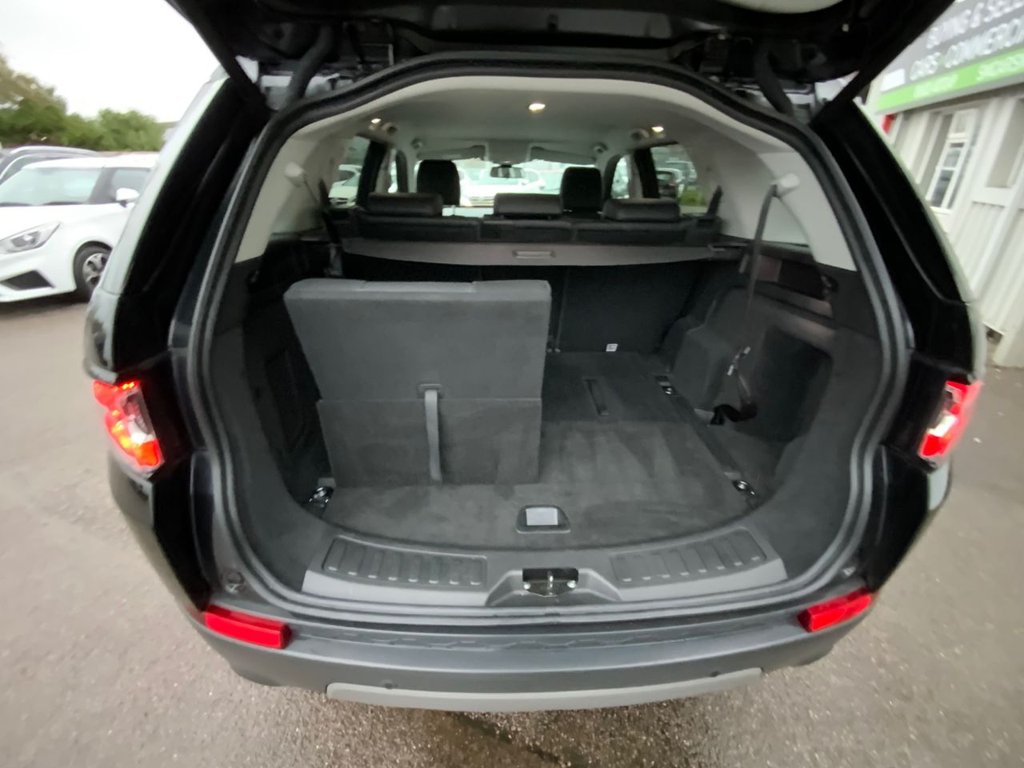 Used Land Rover Discovery Sport 2017 for sale - 76406516: Photo 33