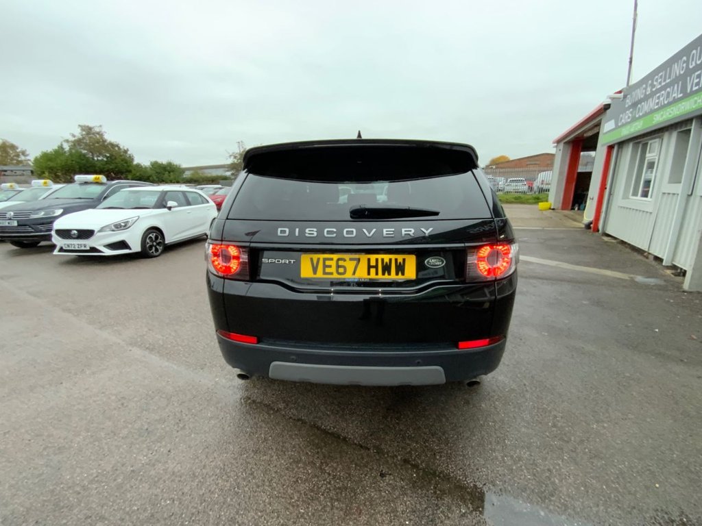 Used Land Rover Discovery Sport 2017 for sale - 76406516: Photo 4