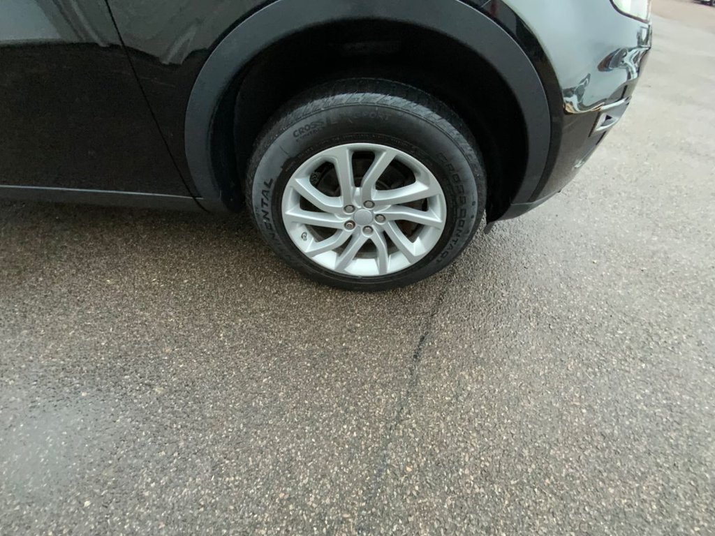 Used Land Rover Discovery Sport 2017 for sale - 76406516: Photo 44