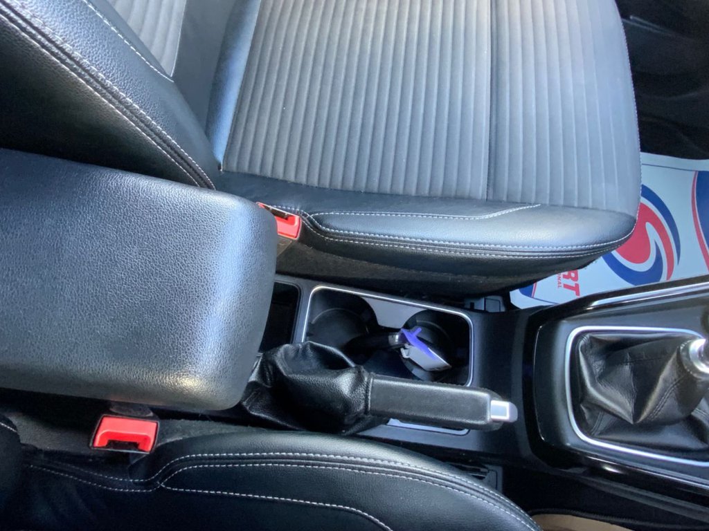 Used Ford Ecosport 2018 for sale - 76163504: Photo 36