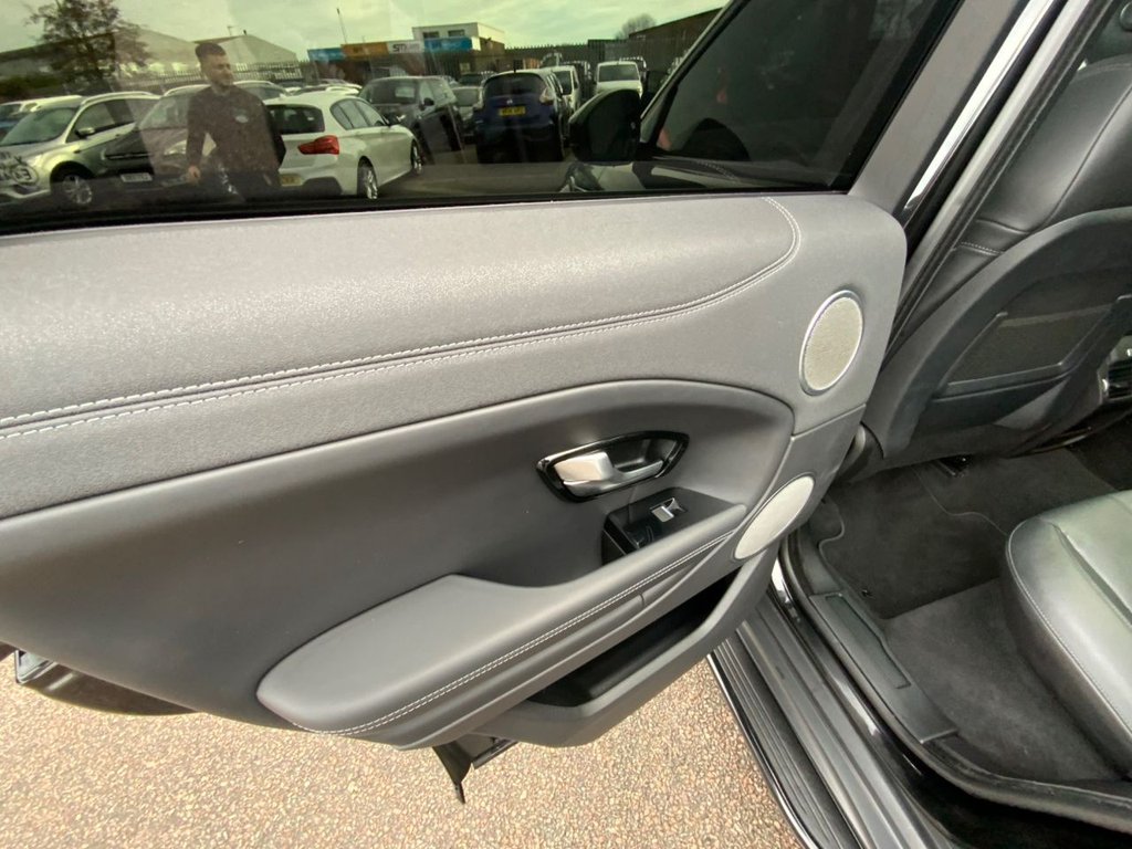 Used Land Rover Range Rover Evoque 2018 for sale - 77200460: Photo 21