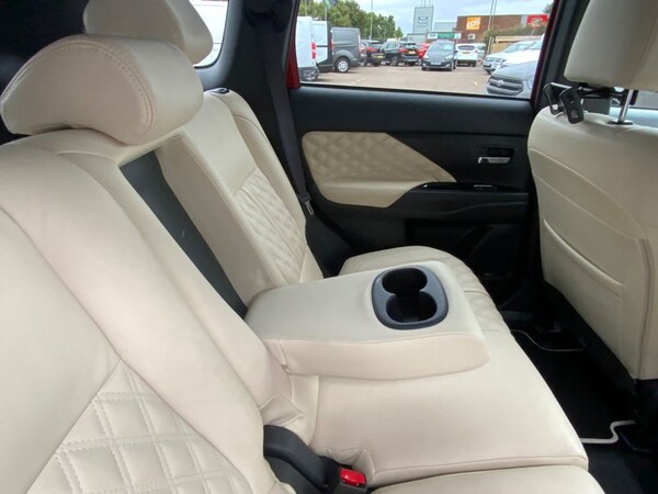 Used Mitsubishi Outlander 2018 for sale - 75597177: Photo 28