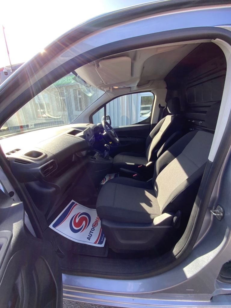 Used Vauxhall Combo 2019 for sale - 78056527: Photo 20