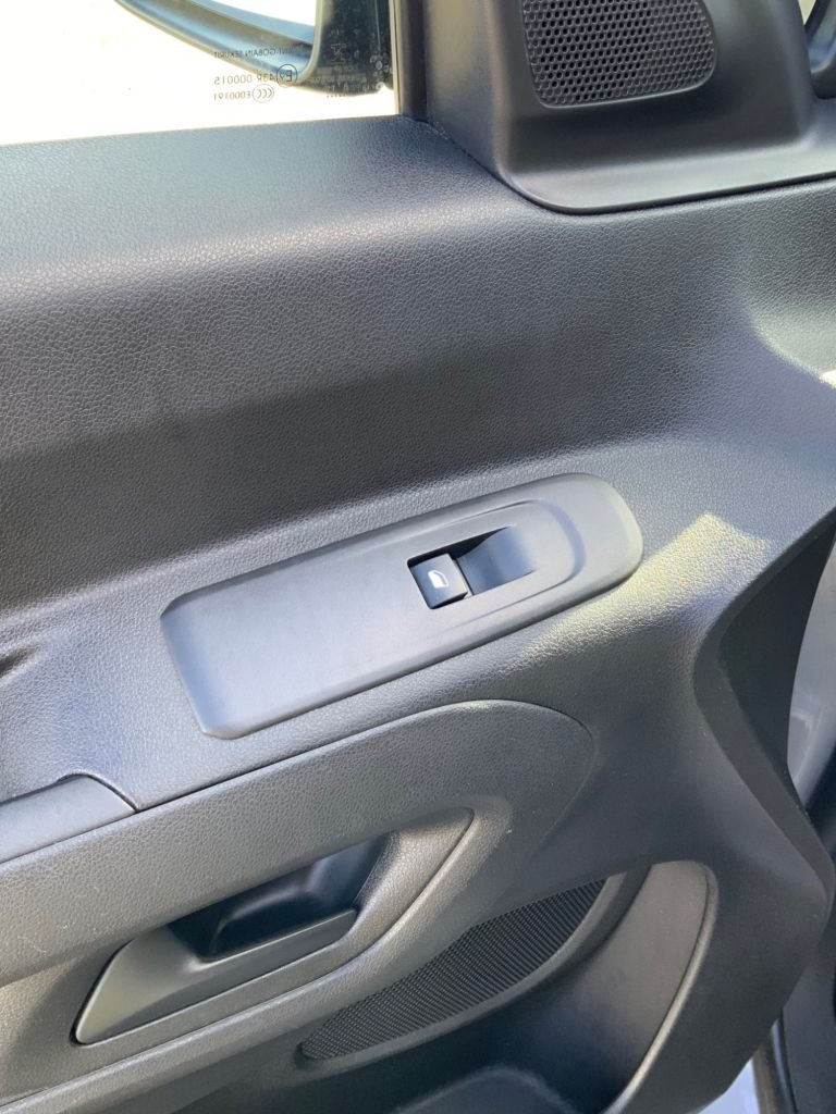 Used Vauxhall Combo 2019 for sale - 78056527: Photo 28