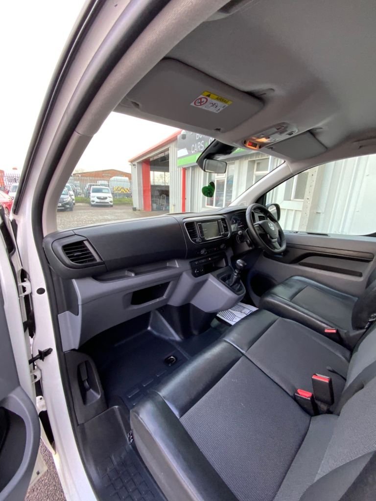 Used Vauxhall Vivaro 2021 for sale - 77263299: Photo 19