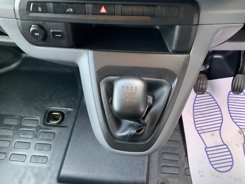 Used Vauxhall Vivaro 2021 for sale - 77263299: Photo 37