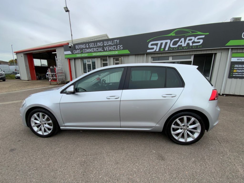 Used Volkswagen Golf 2015 for sale - 76081128: Photo 18