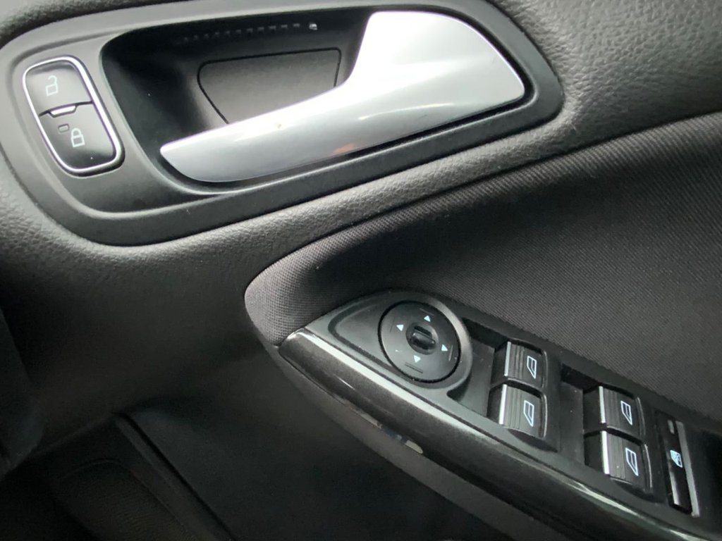 Used Ford Focus 2017 for sale - 77477731: Photo 41