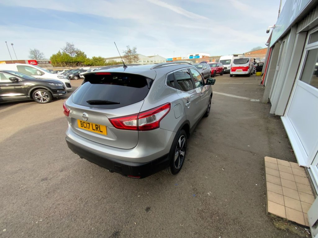 Used Nissan Qashqai 2017 for sale - 77967242: Photo 14