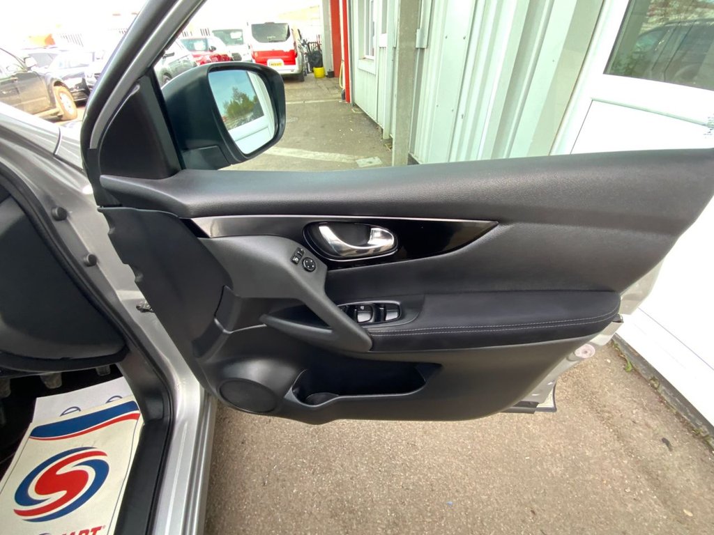 Used Nissan Qashqai 2017 for sale - 77967242: Photo 16