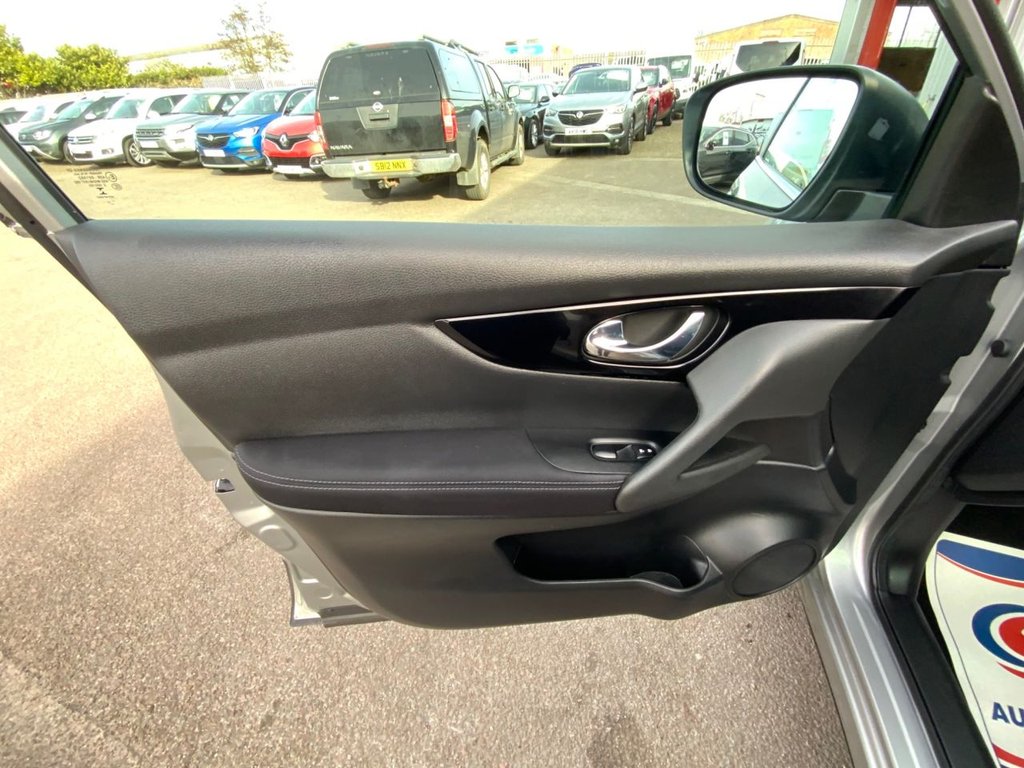 Used Nissan Qashqai 2017 for sale - 77967242: Photo 26