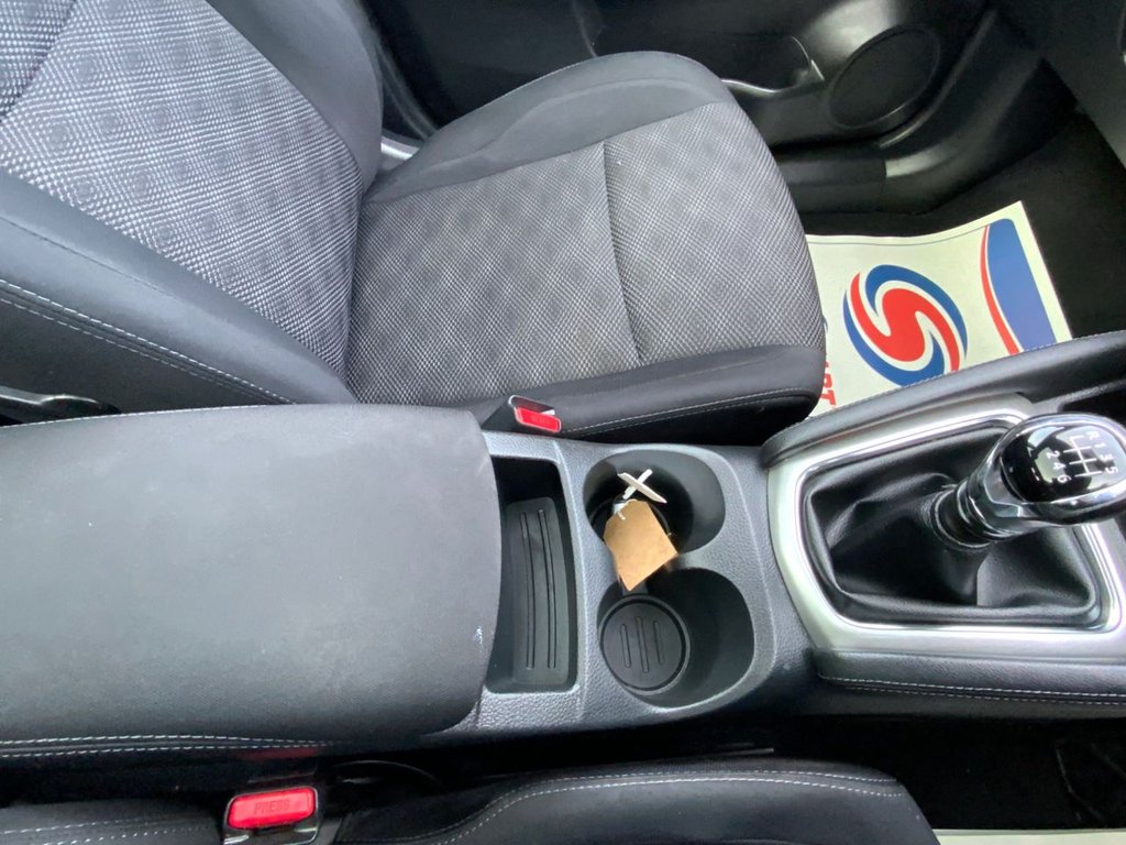 Used Nissan Qashqai 2017 for sale - 77967242: Photo 38