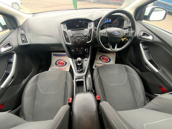 Used Ford Focus 2015 for sale - 74650105: Photo