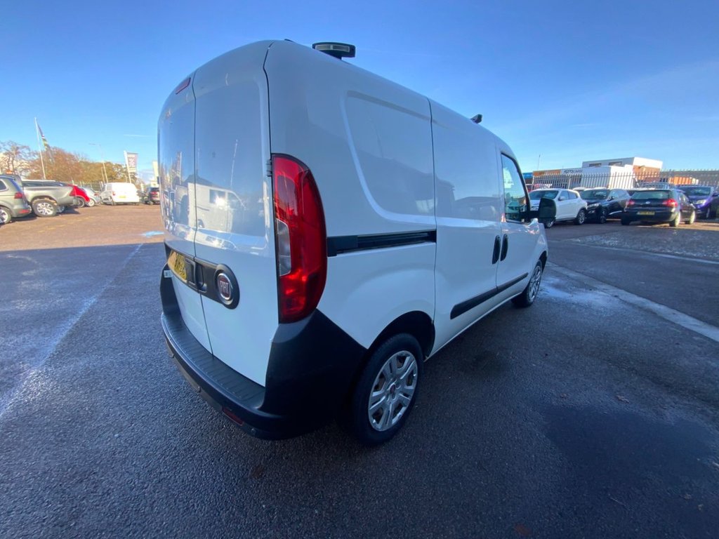 Used Fiat Doblo 2018 for sale - 76642620: Photo 13