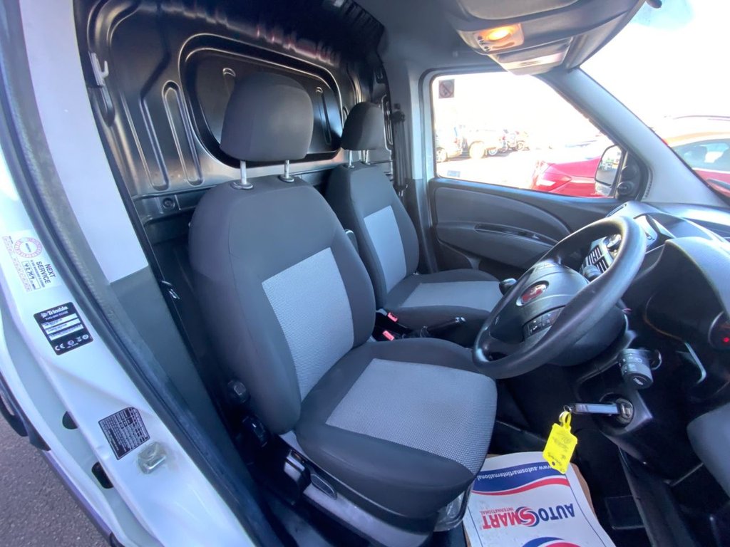 Used Fiat Doblo 2018 for sale - 76642620: Photo 18