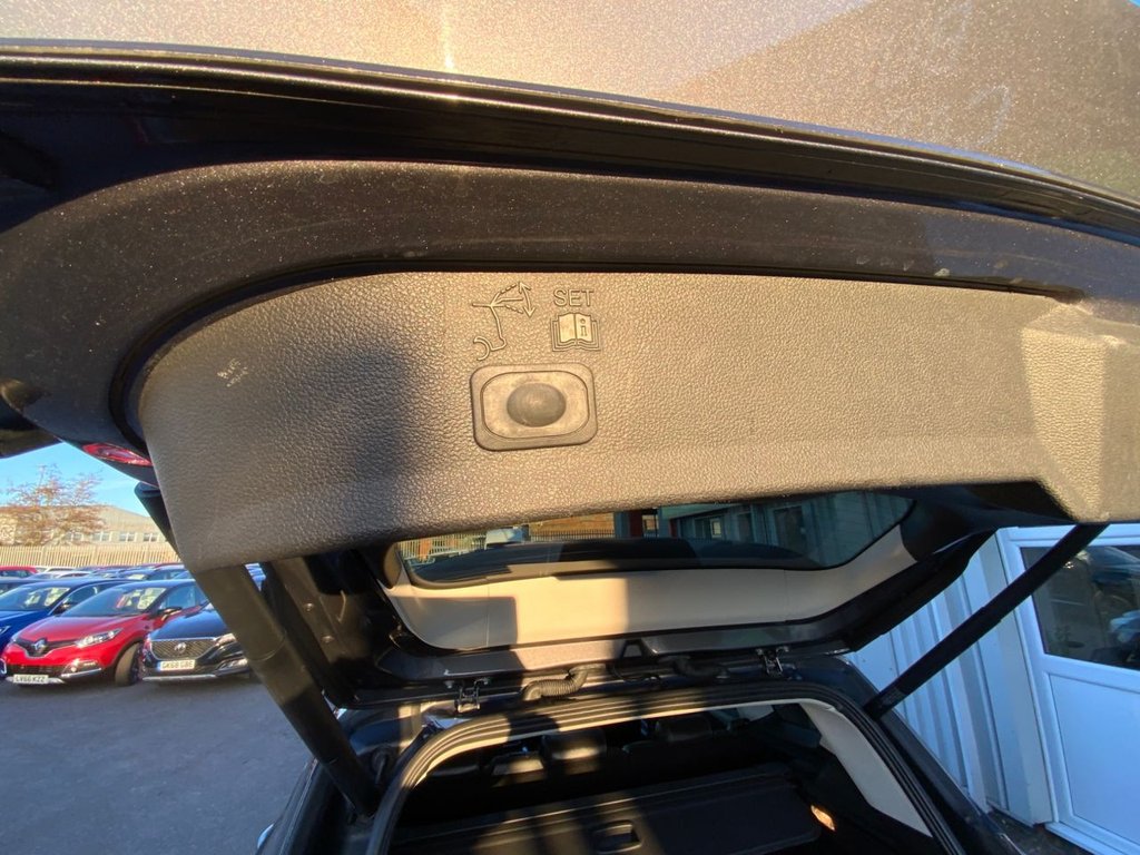 Used Ford Kuga 2014 for sale - 77976480: Photo 25