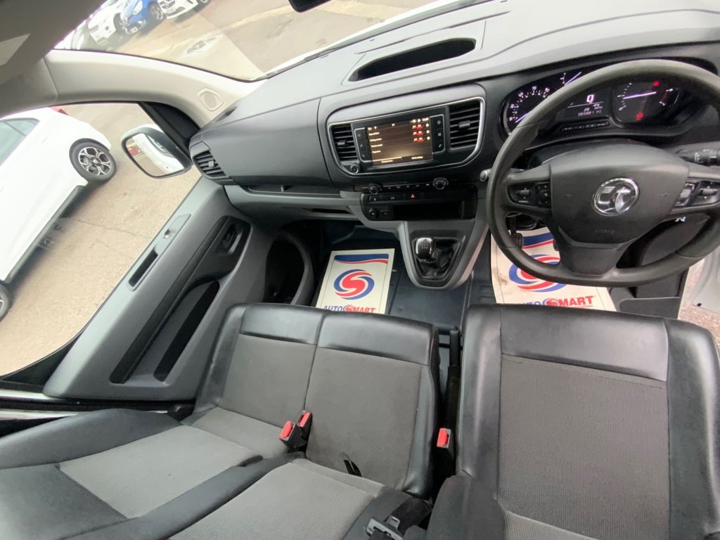 Used Vauxhall Vivaro 2020 for sale - 76724753: Photo 2