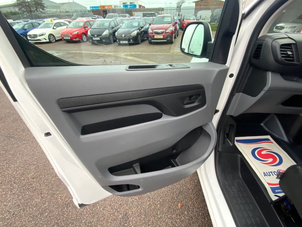 Used Vauxhall Vivaro 2020 for sale - 76724753: Photo 33