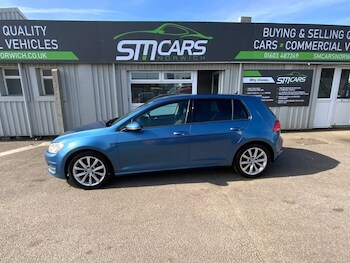 Used Volkswagen Golf 2013 for sale - 78702203: Photo