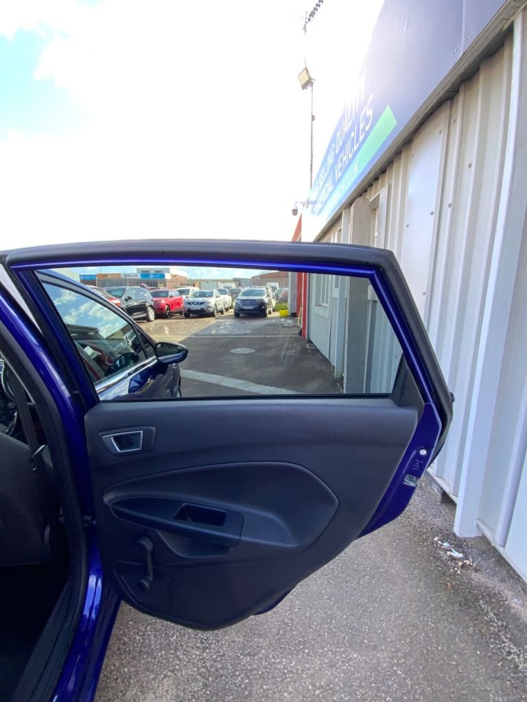 Used Ford Fiesta 2015 for sale - 78056556: Photo 13