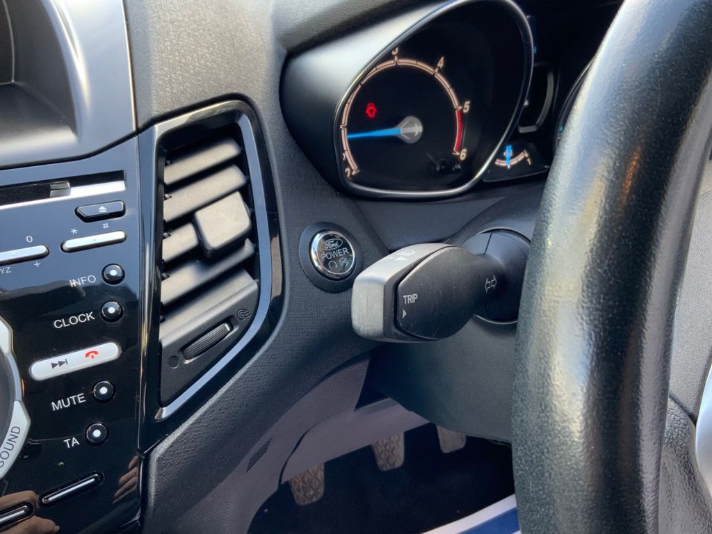 Used Ford Fiesta 2015 for sale - 78056556: Photo 38