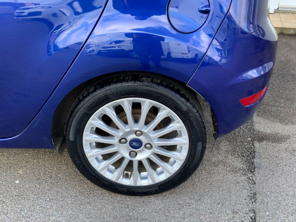 Used Ford Fiesta 2015 for sale - 78056556: Photo 44