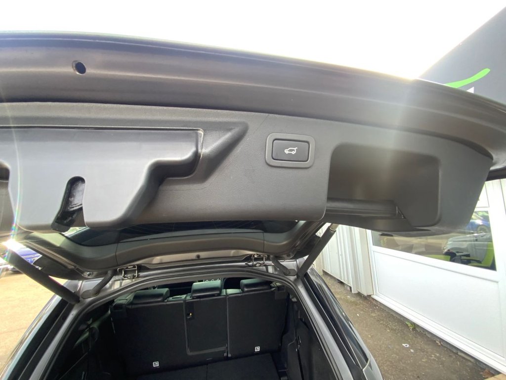 Used Land Rover Discovery Sport 2018 for sale - 77642597: Photo 24