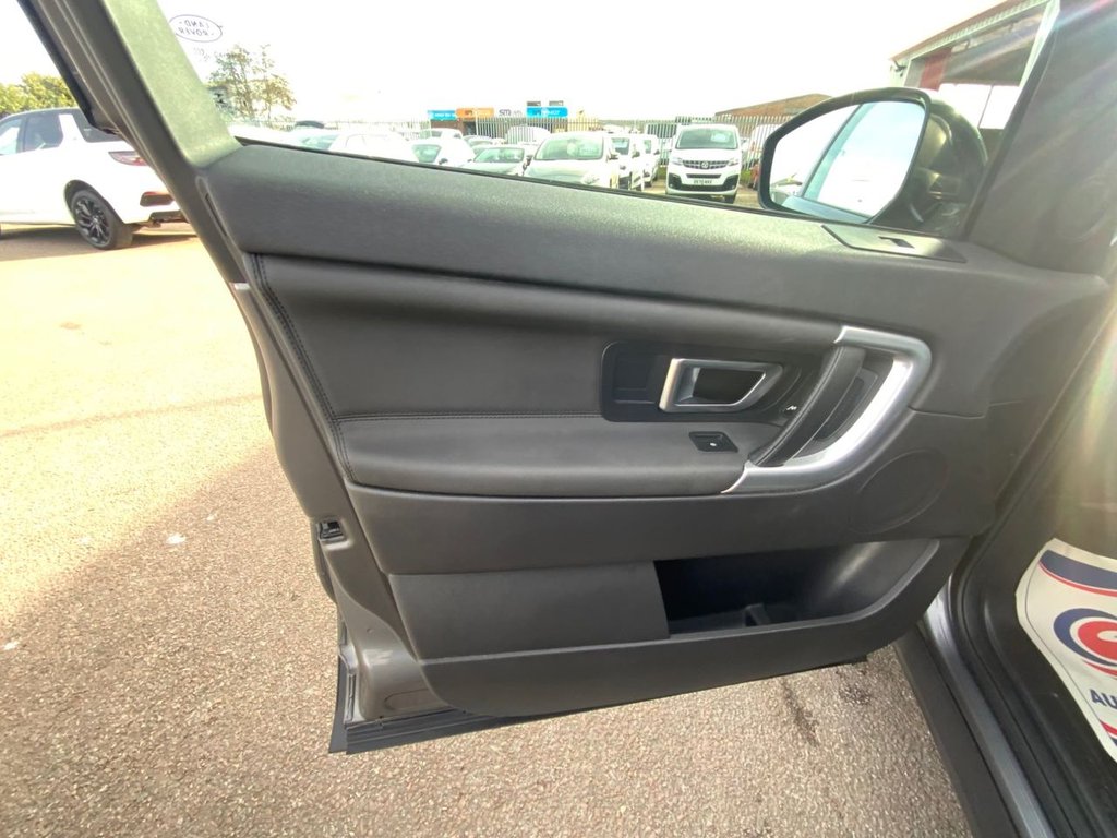 Used Land Rover Discovery Sport 2018 for sale - 77642597: Photo 37