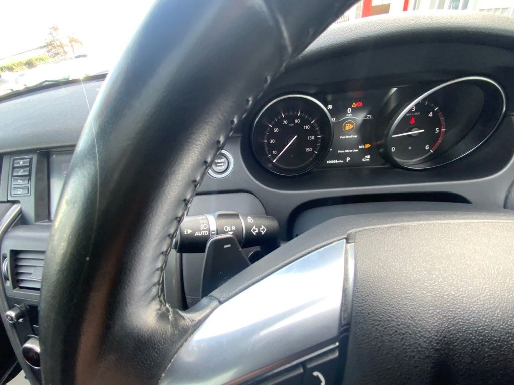 Used Land Rover Discovery Sport 2018 for sale - 77642597: Photo 45