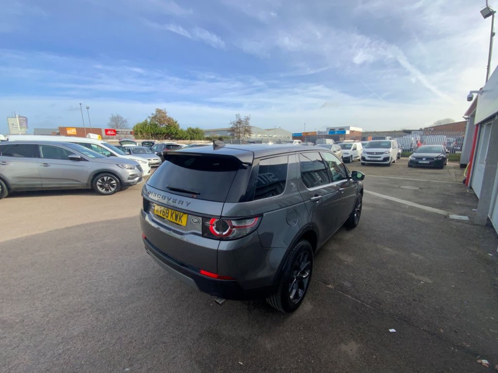 Used Land Rover Discovery Sport 2018 for sale - 77642597: Photo 8
