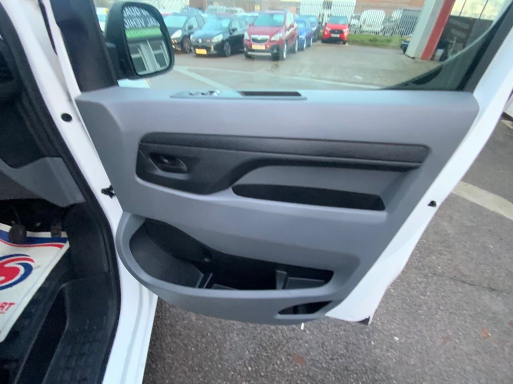 Used Vauxhall Vivaro 2022 for sale - 76711458: Photo 19