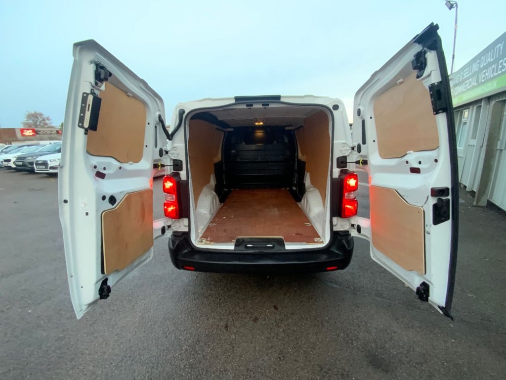 Used Vauxhall Vivaro 2022 for sale - 76711458: Photo 25