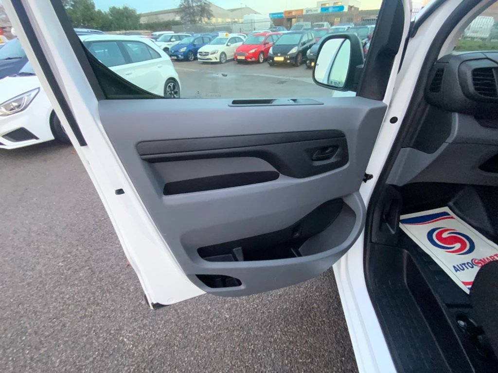 Used Vauxhall Vivaro 2022 for sale - 76711458: Photo 30