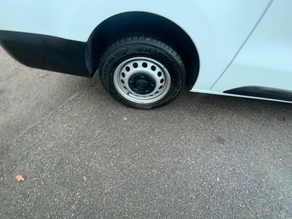 Used Vauxhall Vivaro 2022 for sale - 76711458: Photo 34