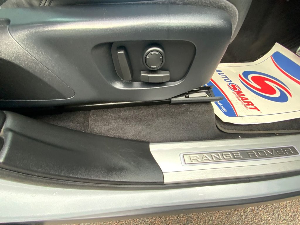 Used Land Rover Range Rover Sport 2020 for sale - 76698684: Photo 13