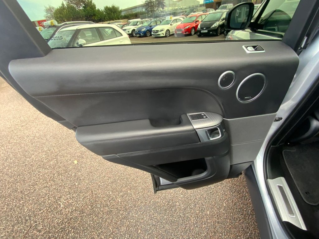 Used Land Rover Range Rover Sport 2020 for sale - 76698684: Photo 41