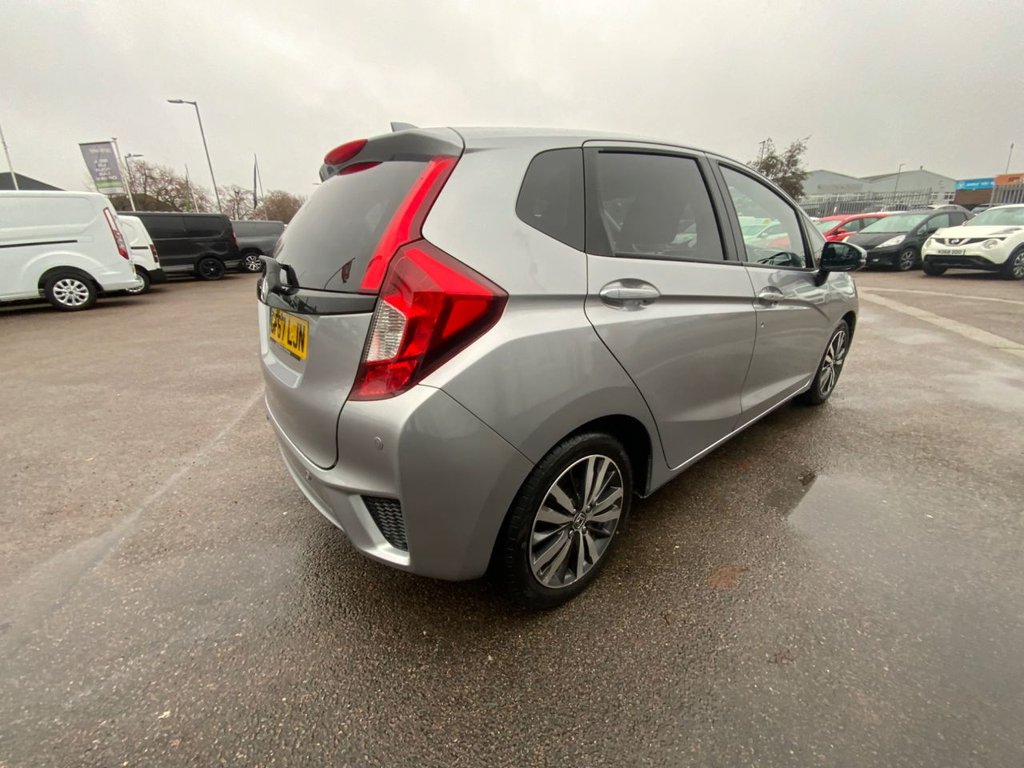 Used Honda Jazz 2017 for sale - 76582596: Photo 11