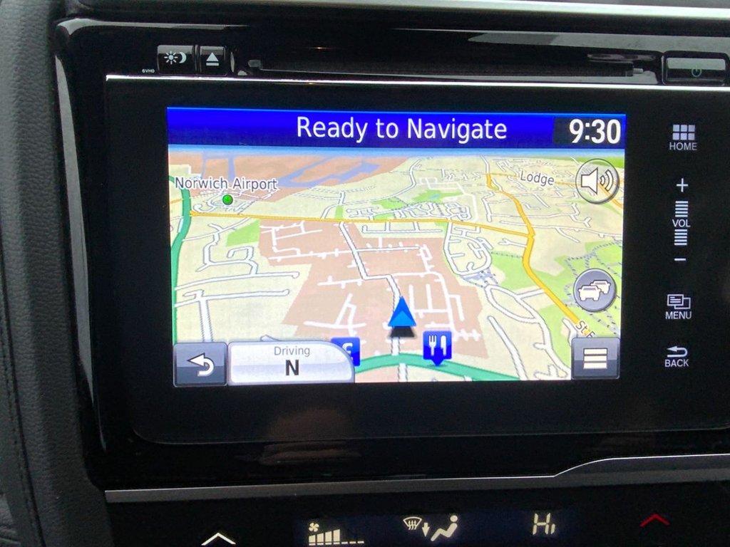 Used Honda Jazz 2017 for sale - 76582596: Photo 30