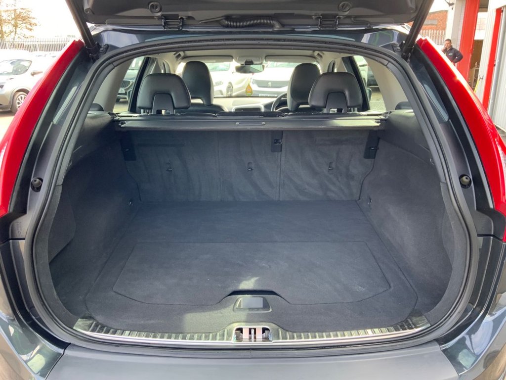 Used Volvo XC60 2017 for sale - 78096777: Photo 12