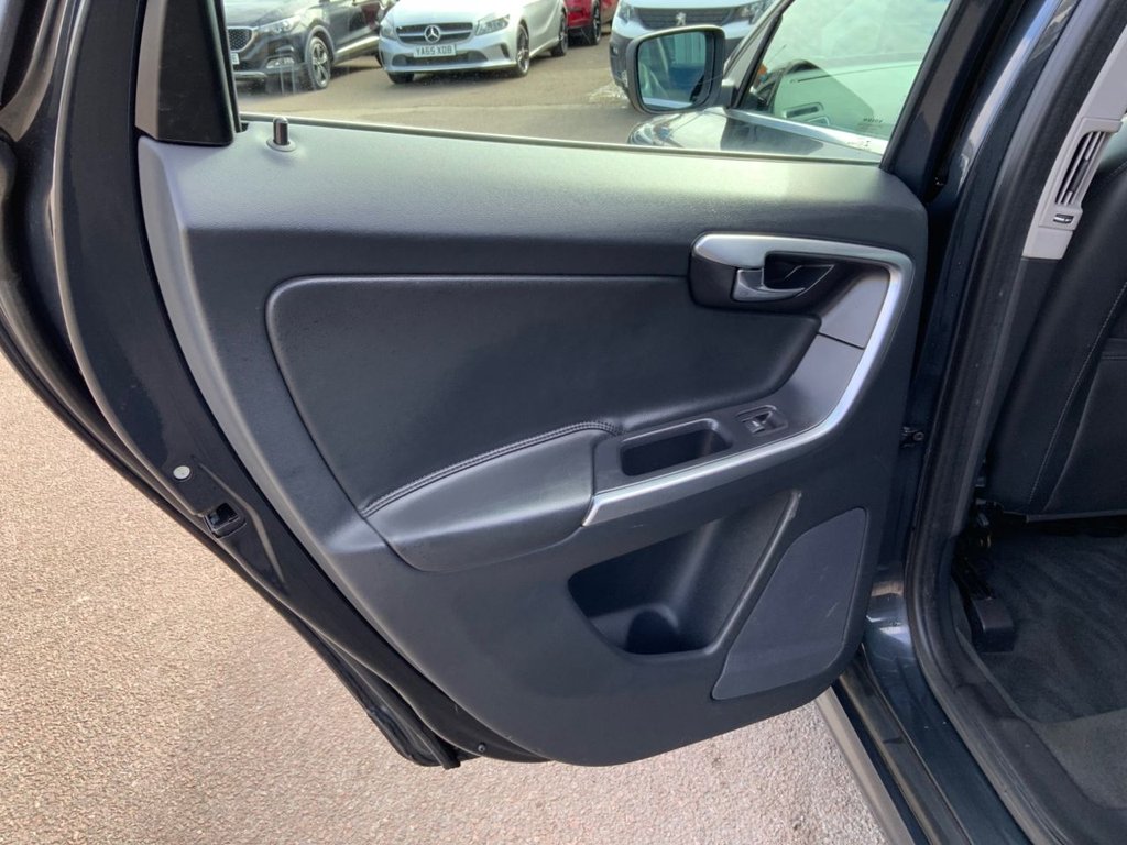 Used Volvo XC60 2017 for sale - 78096777: Photo 14