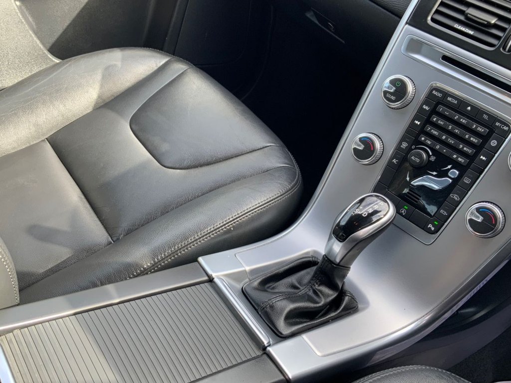 Used Volvo XC60 2017 for sale - 78096777: Photo 28