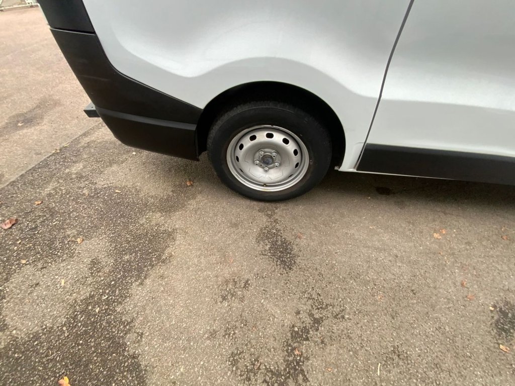 Used Vauxhall Vivaro 2018 for sale - 76482400: Photo 16