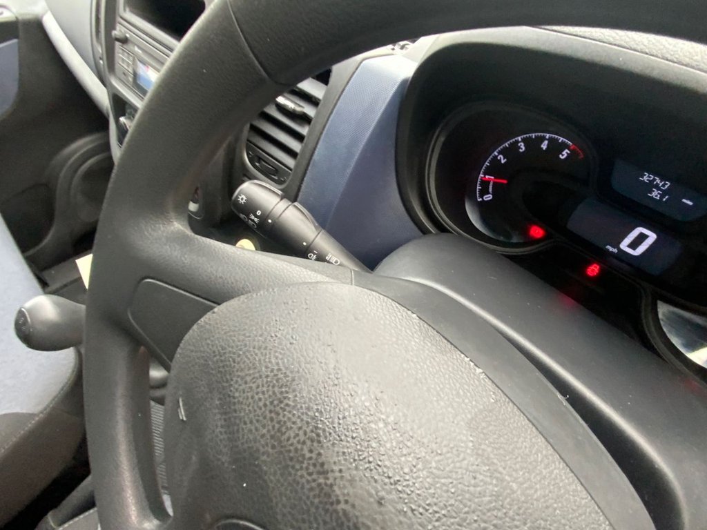 Used Vauxhall Vivaro 2018 for sale - 76482400: Photo 24
