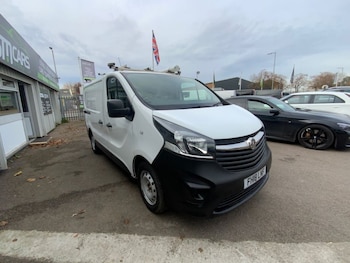 Used Vauxhall Vivaro 2018 for sale - 76482400: Photo